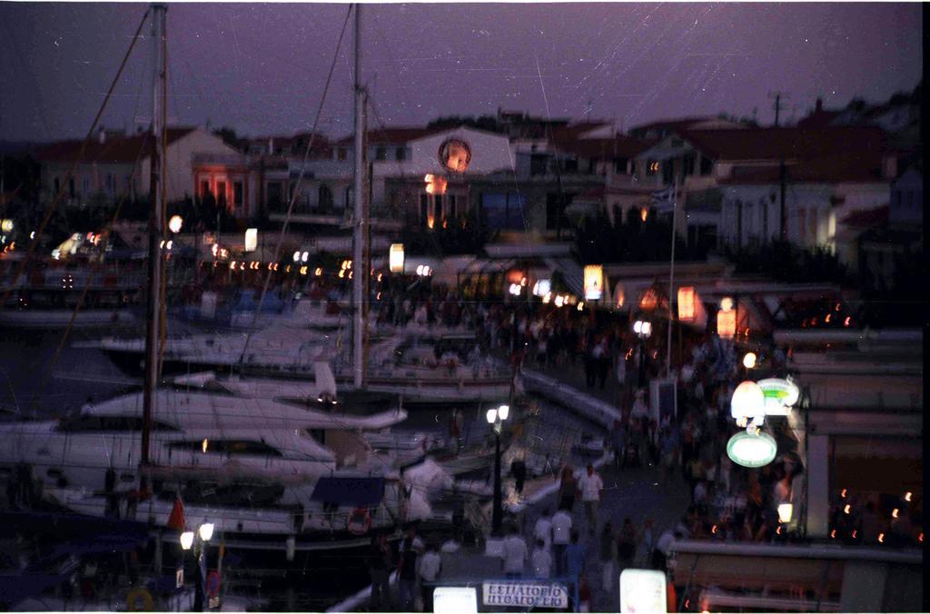 Hotel Dolphin Pythagoreio  Exterior photo